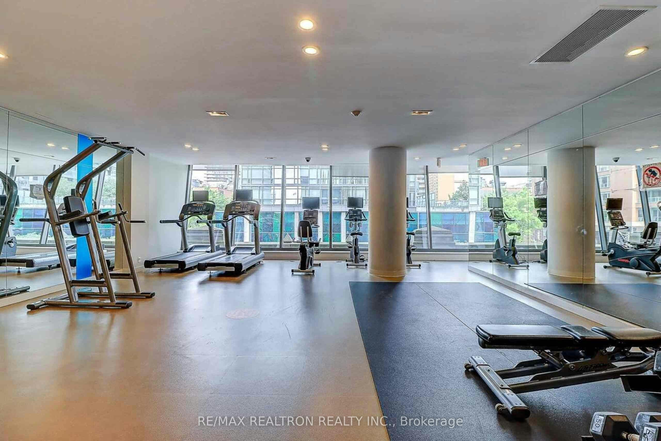 3201-832 Bay Street, Toronto, ON, M5S 1Z6 - 13