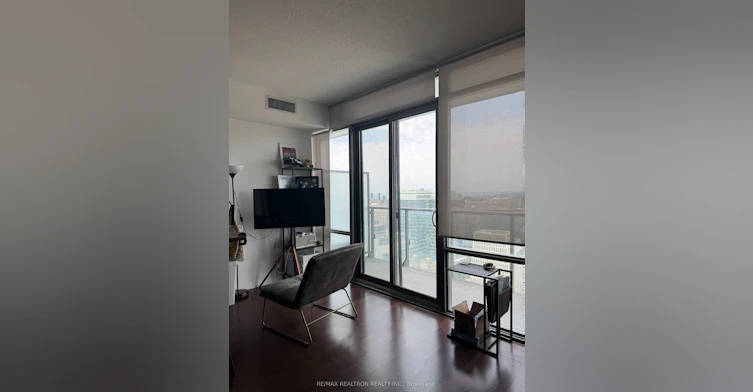3201-832 Bay Street, Toronto, ON, M5S 1Z6 - 6