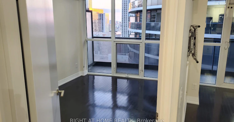 2806-25 Carlton Street, Toronto, ON, M5B 1L4 - 12