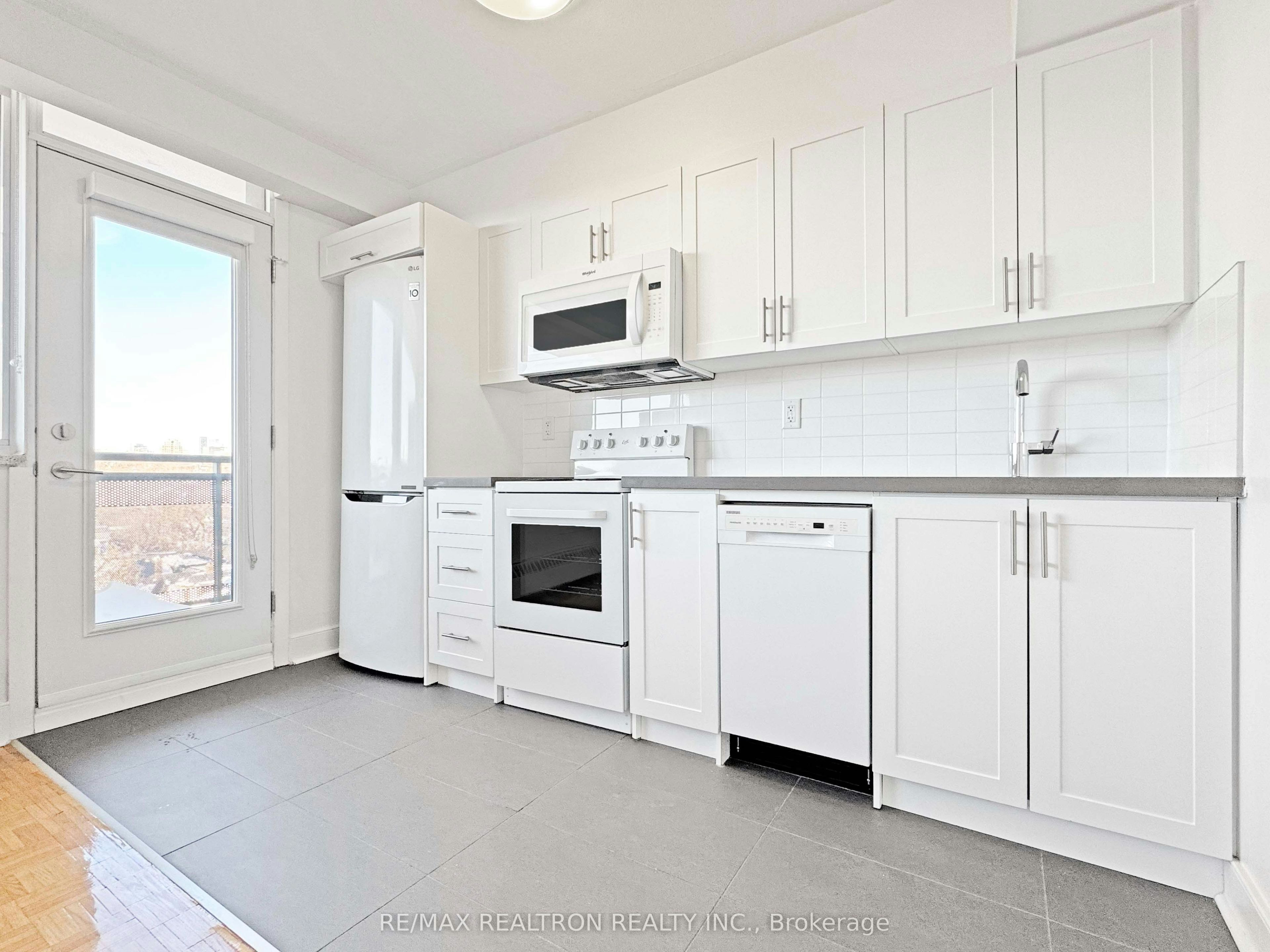 308-276 St George Street, Toronto, ON, M5R 2P6 - 5