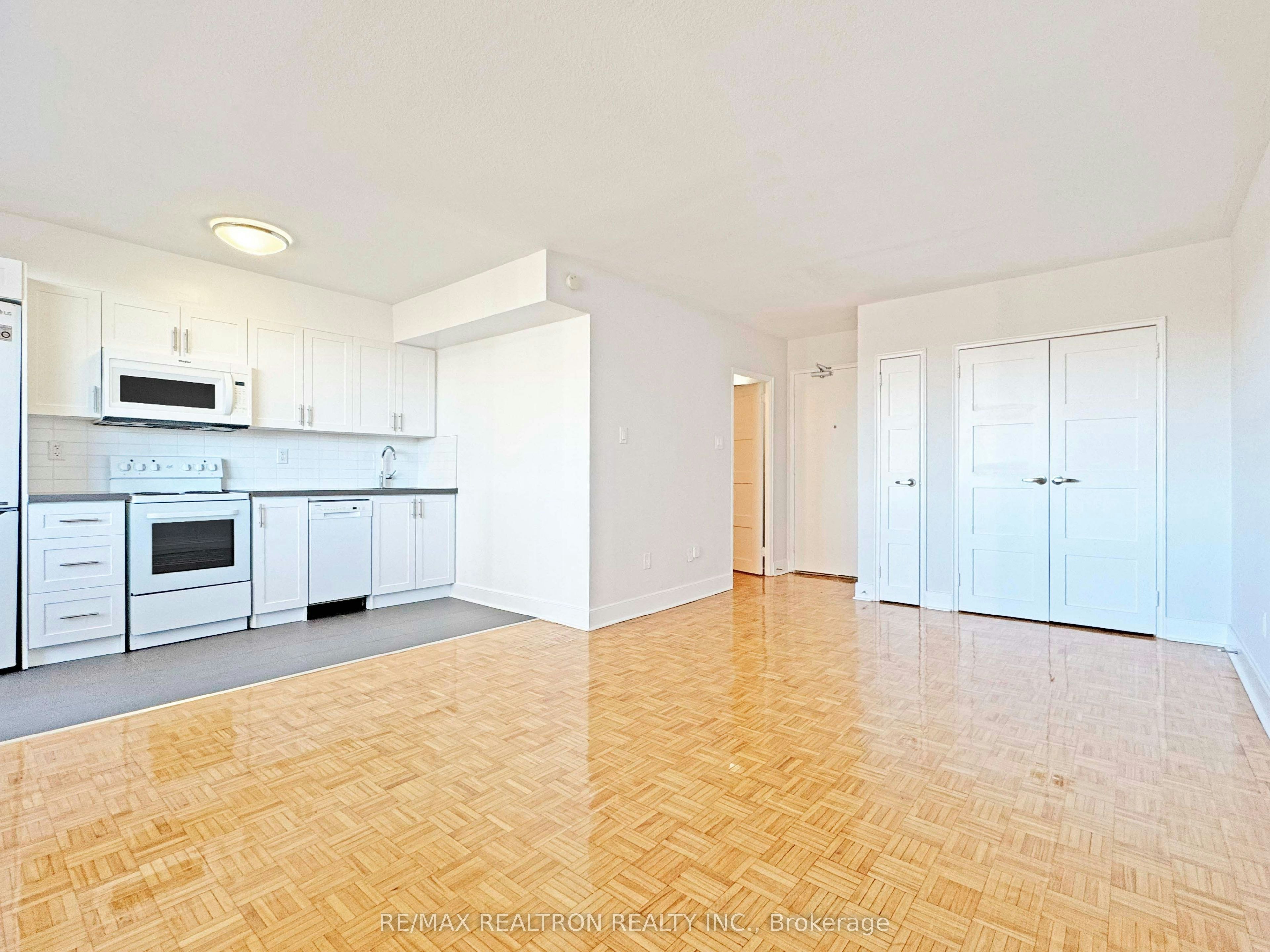 308-276 St George Street, Toronto, ON, M5R 2P6 - 2