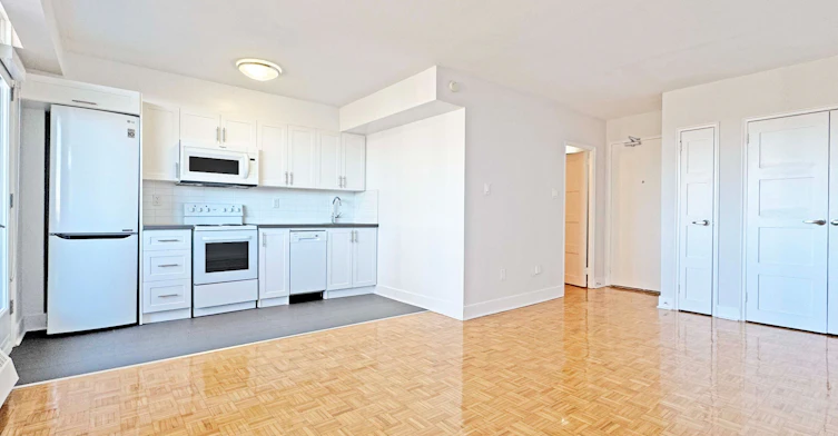 308-276 St George Street, Toronto, ON, M5R 2P6