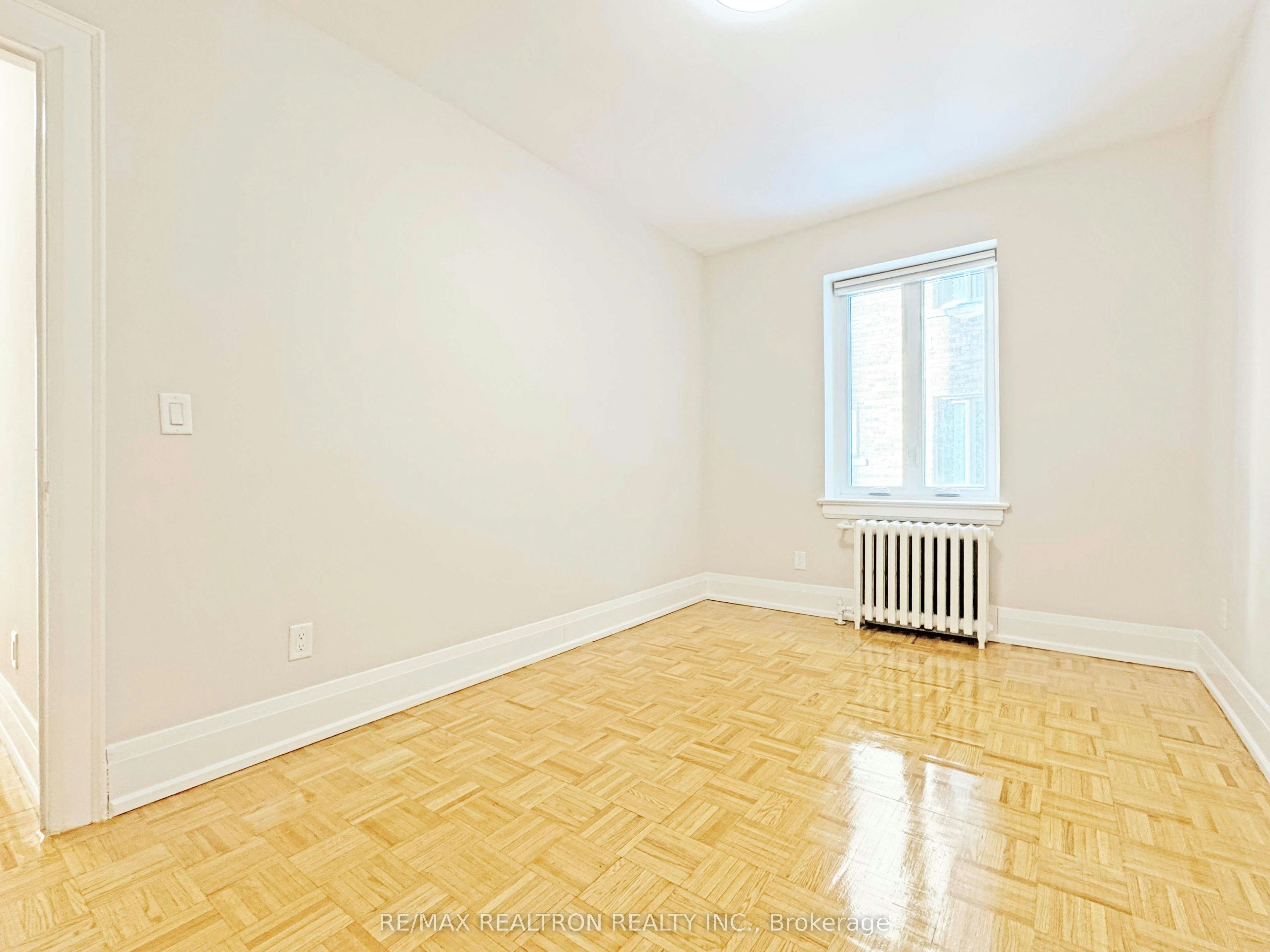 202-394 Avenue Road, Toronto, ON, M4V 2H4 - 8