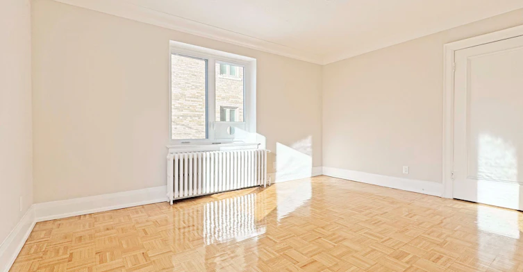 202-394 Avenue Road, Toronto, ON, M4V 2H4 - 2