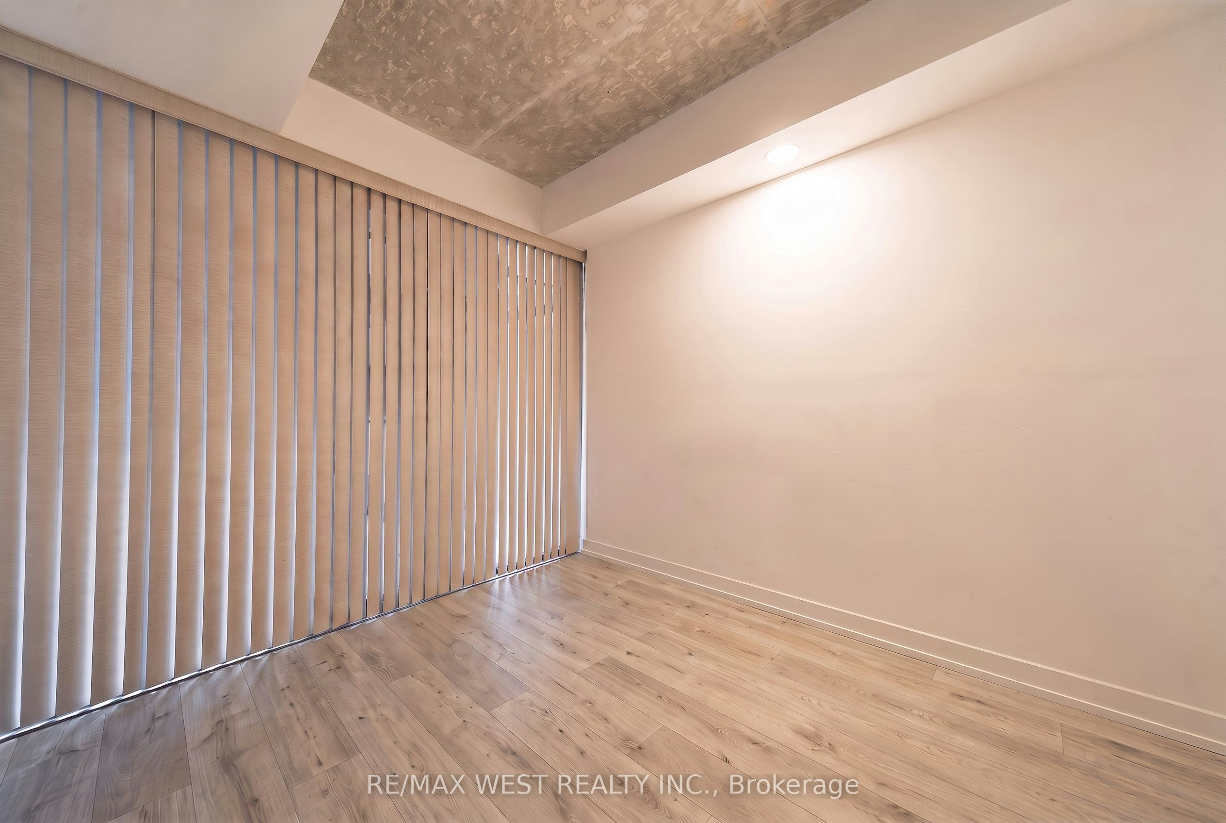 331-161 Roehampton Avenue, Toronto, ON, M4P 0C8 - 10