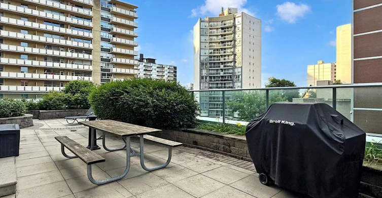 1005-212 Eglinton Avenue, Toronto, ON, M4P 1K4 - 33