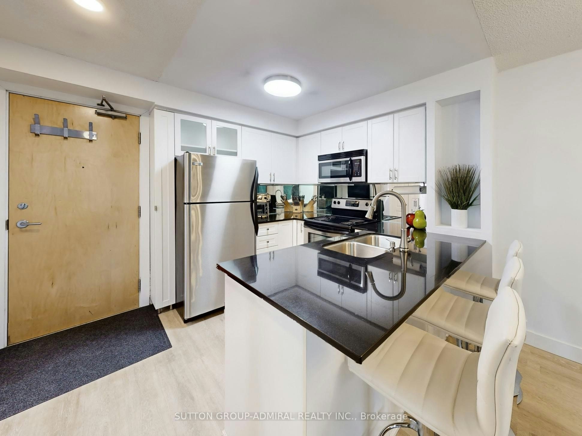 1005-212 Eglinton Avenue, Toronto, ON, M4P 1K4 - 8