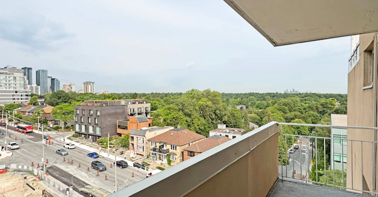 903-525 Eglinton Avenue E, Toronto, ON, M4P 2P6 - 10