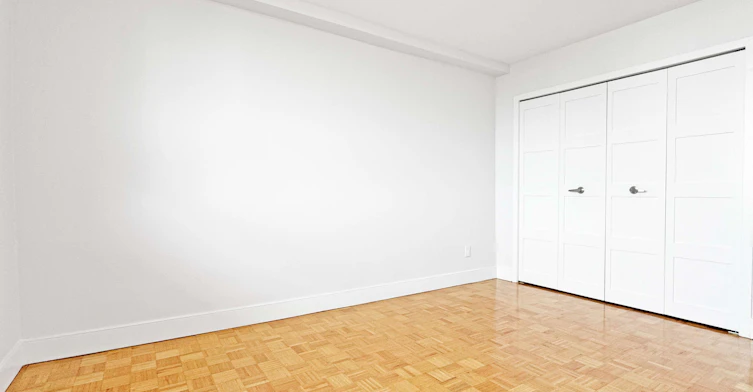 903-525 Eglinton Avenue E, Toronto, ON, M4P 2P6 - 7