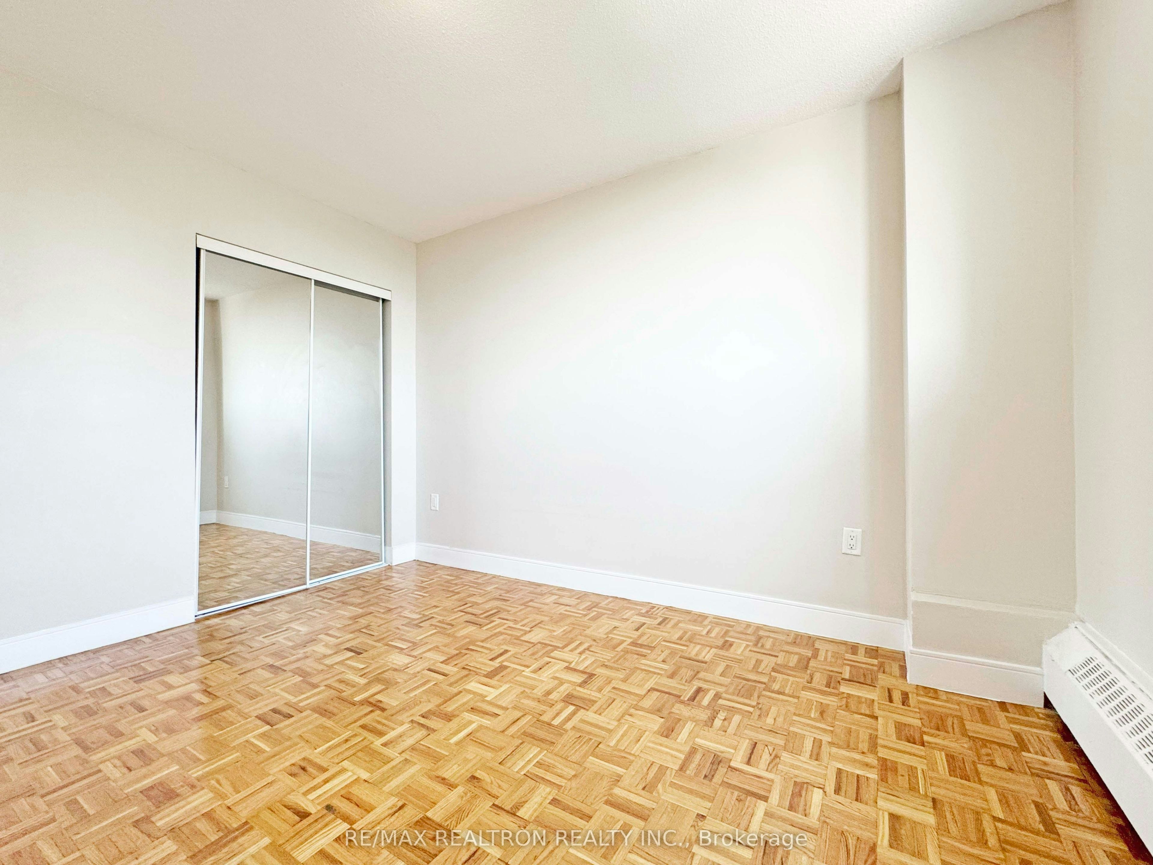 907-1500 Bathurst Street, Toronto, ON, M5P 3L3 - 11