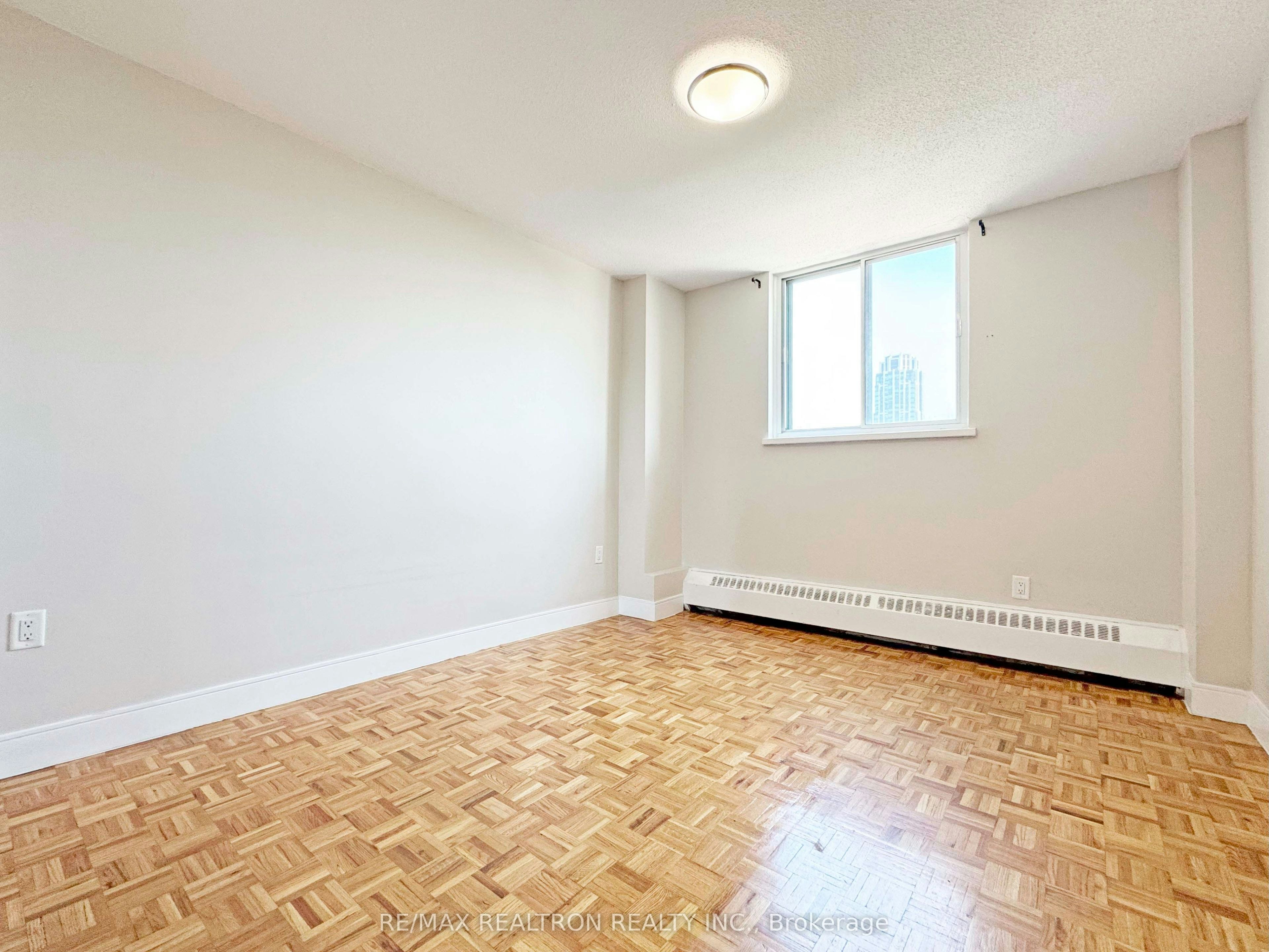 907-1500 Bathurst Street, Toronto, ON, M5P 3L3 - 8