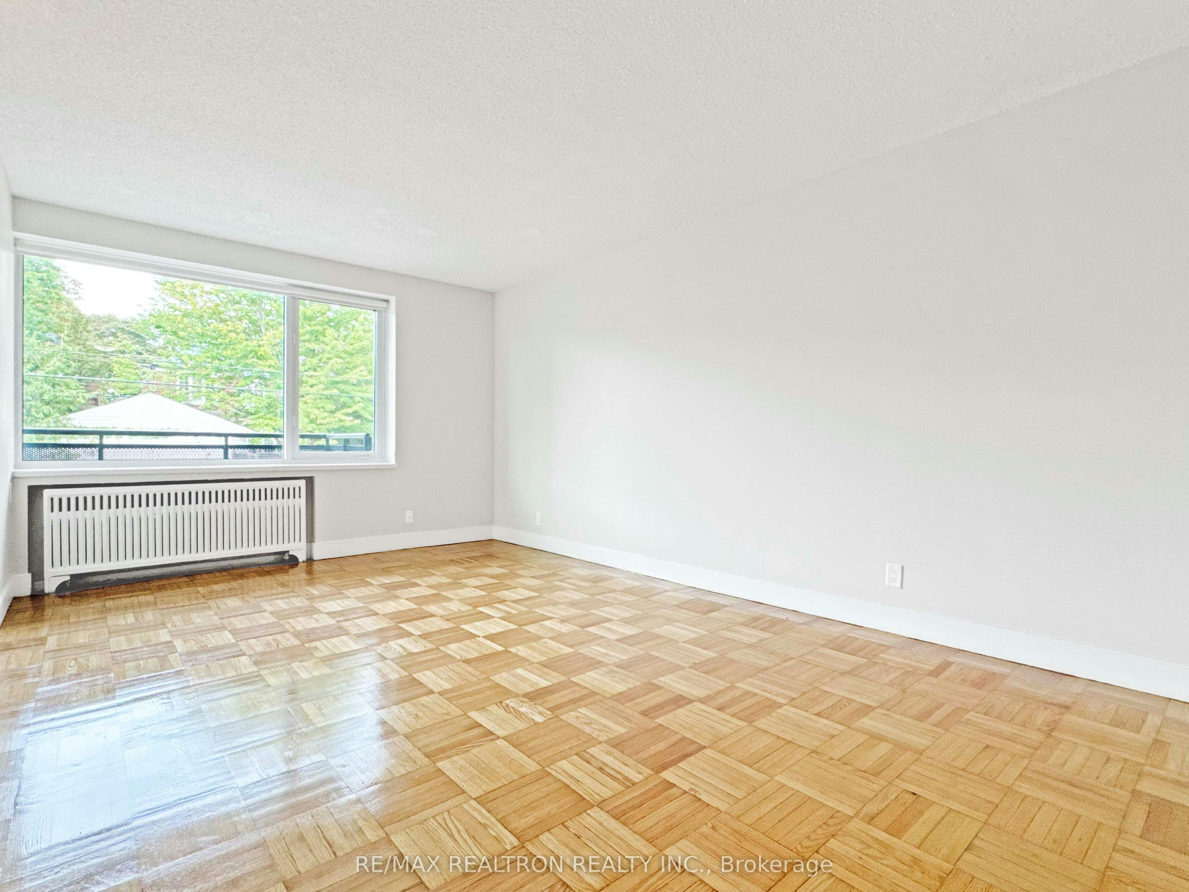 201-990 Avenue Road, Toronto, ON, M5P 2K8 - 6