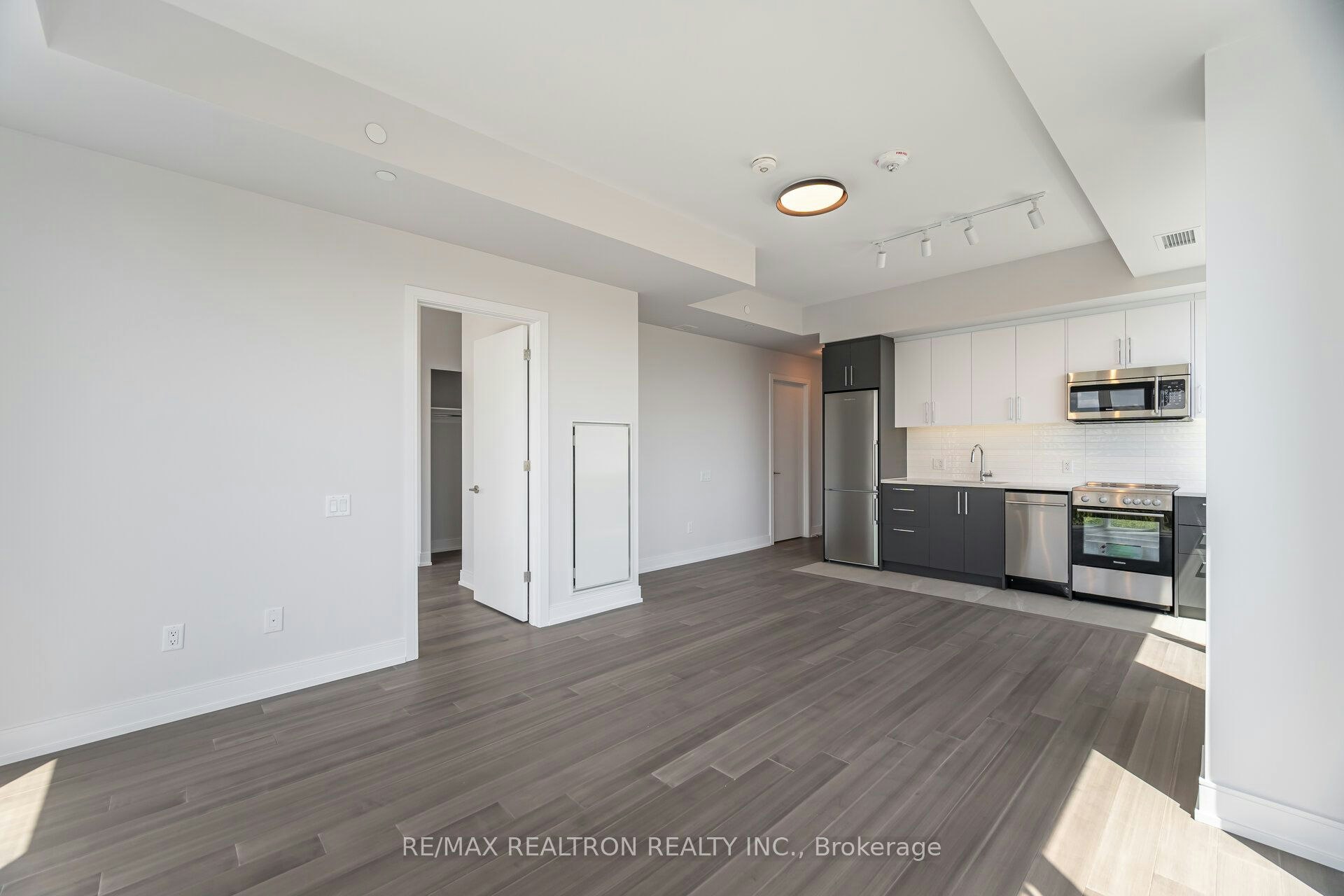 710-664 Spadina Avenue, Toronto, ON, M5S 2H7 - 2