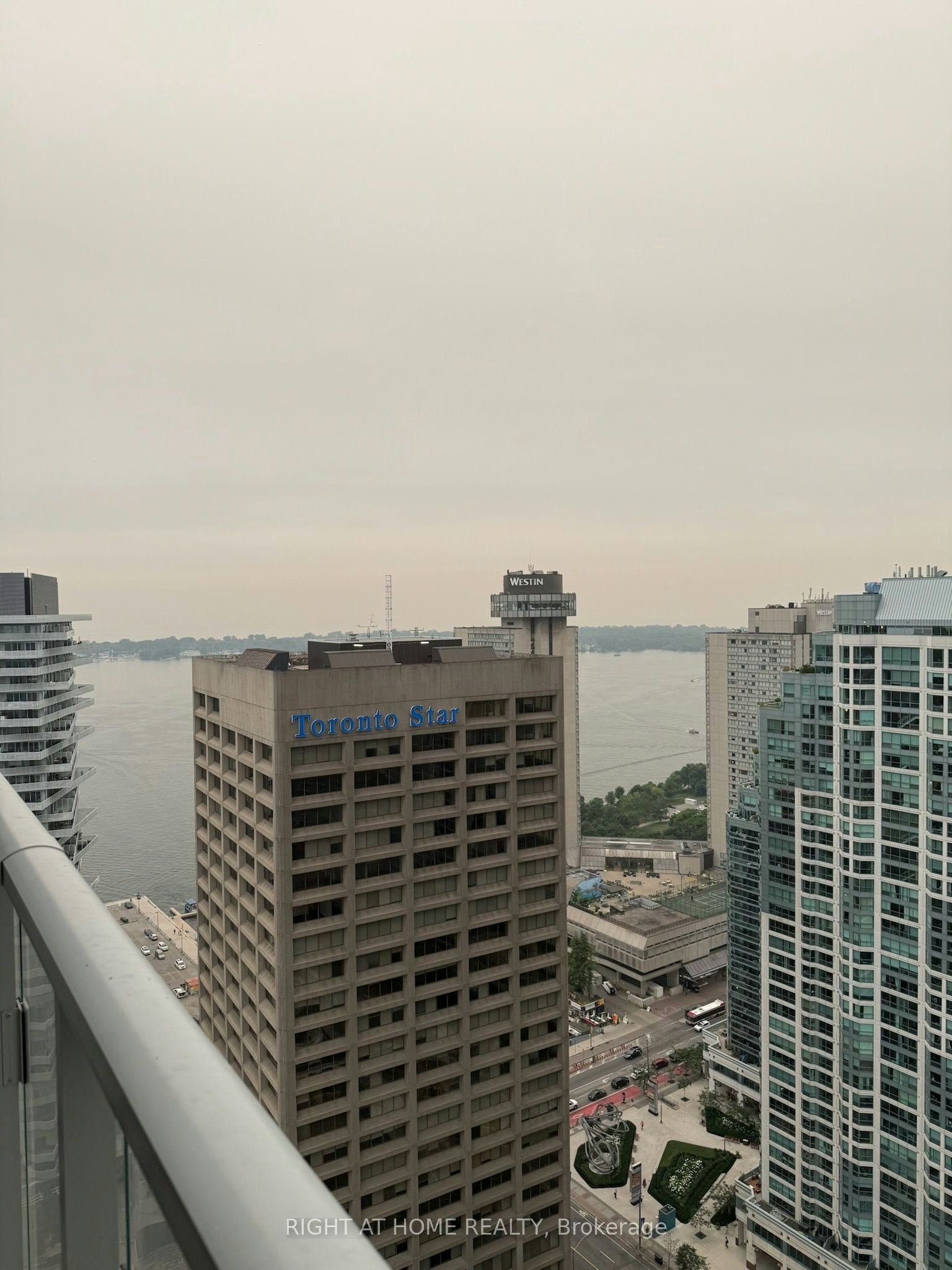 3403-28 Freeland Street, Toronto, ON, M5E 0E3 - 14