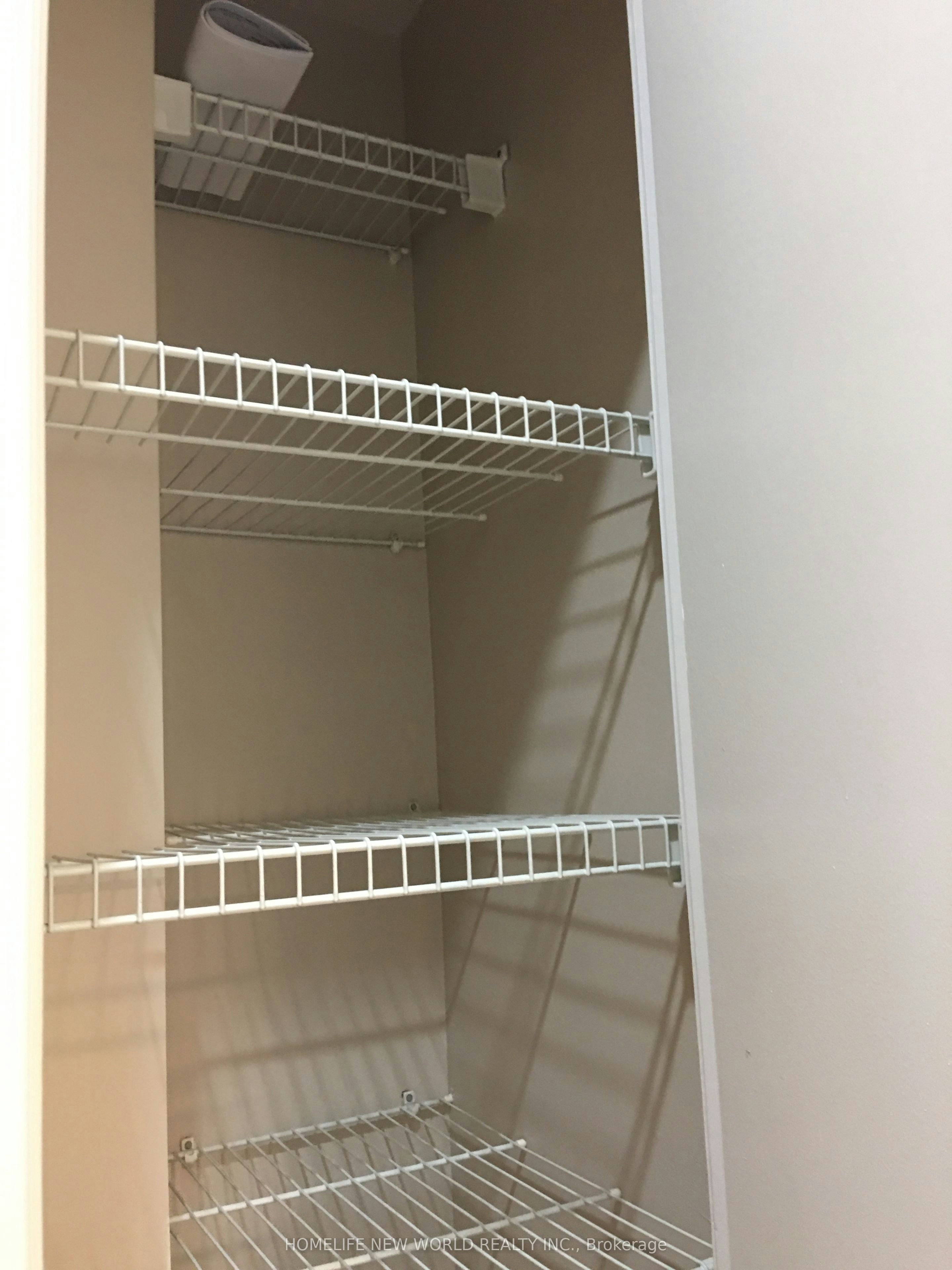 1202-7 King Street E, Toronto, ON, M5C 1B2 - 12