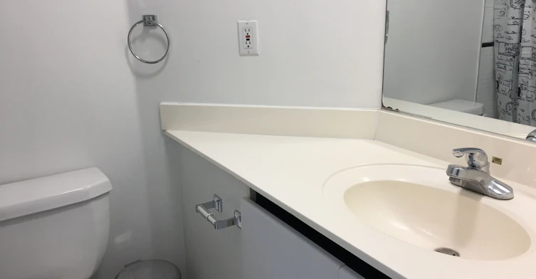 1202-7 King Street E, Toronto, ON, M5C 1B2 - 11