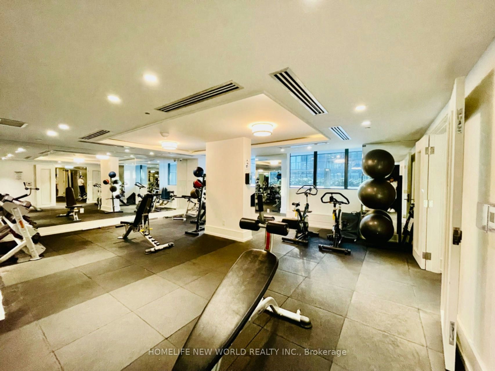 814-955 Bay Street, Toronto, ON, M5S 0C6 - 7