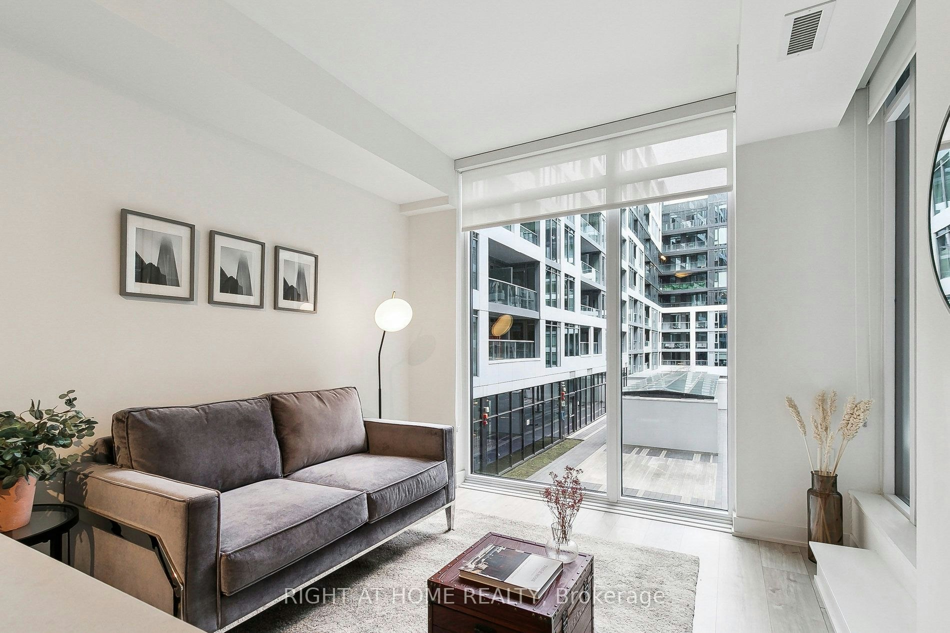 302E-576 Front Street W, Toronto, ON, M5V 1C1 - 5