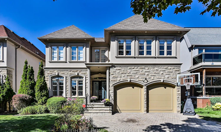 154 Charlton Boulevard