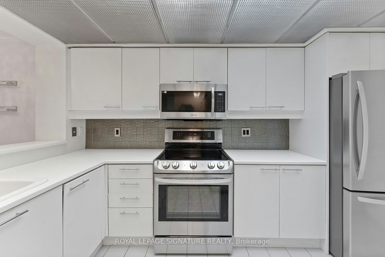 206-18 Hollywood Avenue, Toronto, ON, M2N 6P5 - 7