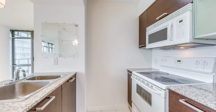 1502-38 Grenville Street, Toronto, ON, M4X 1A5 - 5