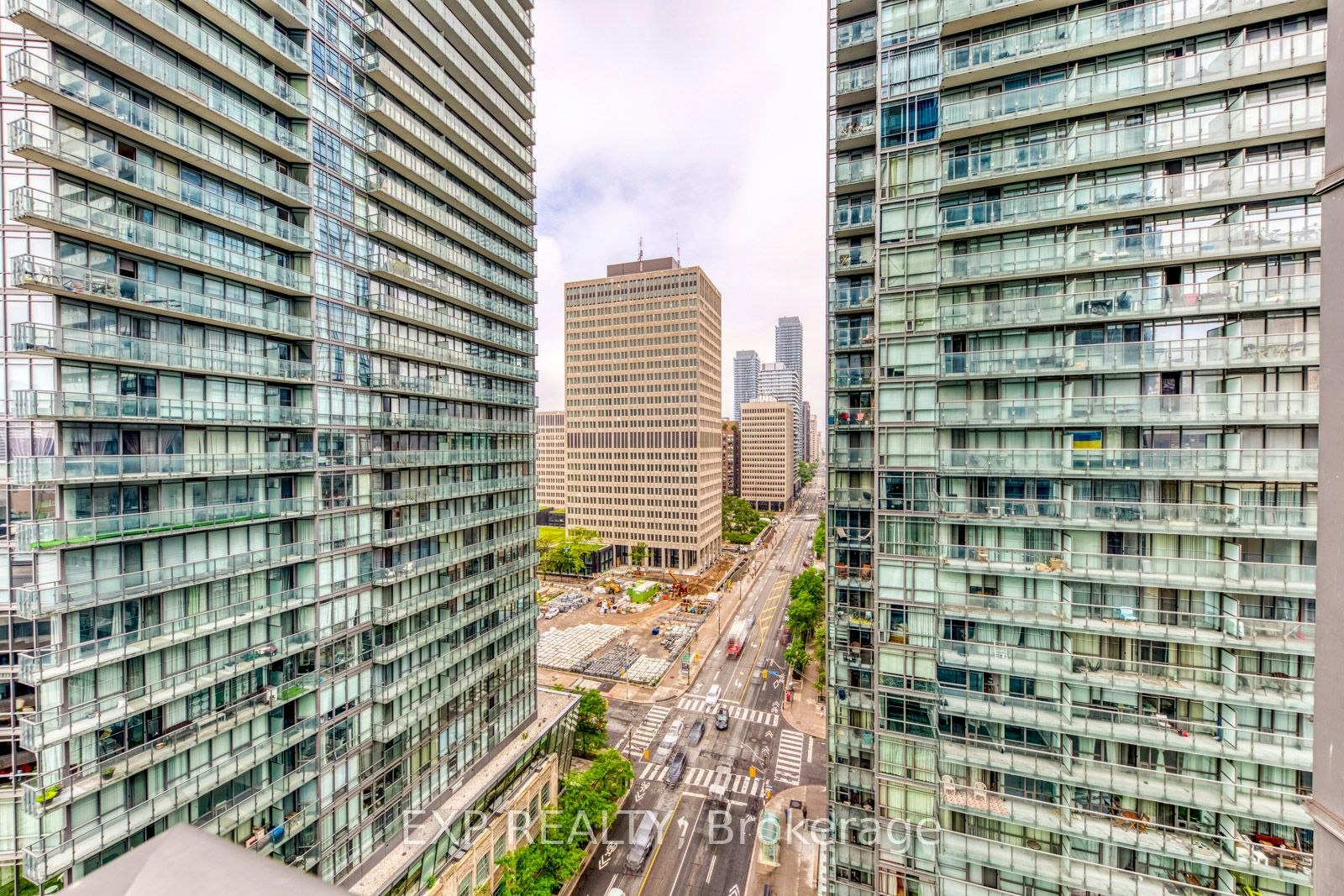 1502-38 Grenville Street, Toronto, ON, M4X 1A5 - 23