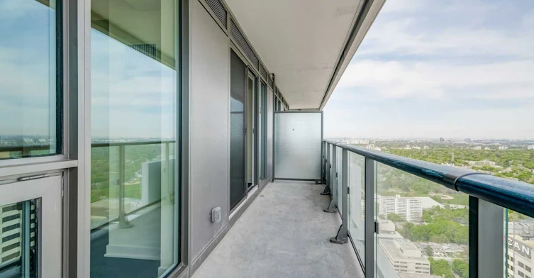 5610-2221 Yonge Street, Toronto, ON, M4S 2B4 - 27