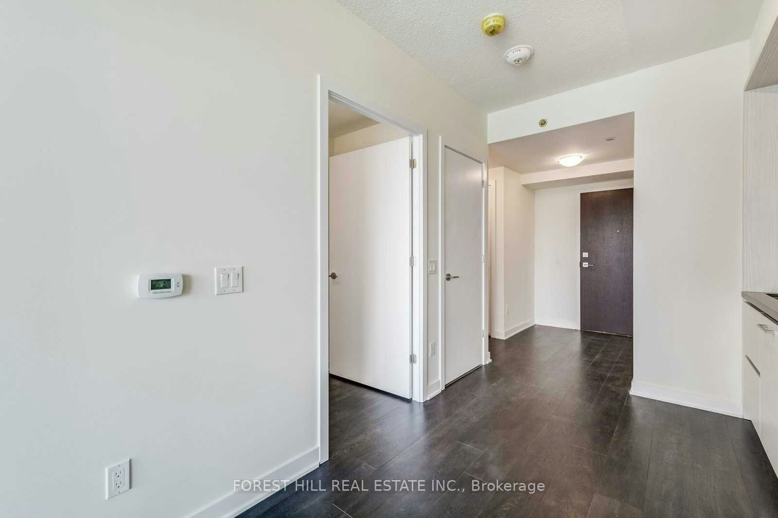 5610-2221 Yonge Street, Toronto, ON, M4S 2B4 - 13
