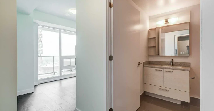 5610-2221 Yonge Street, Toronto, ON, M4S 2B4 - 19