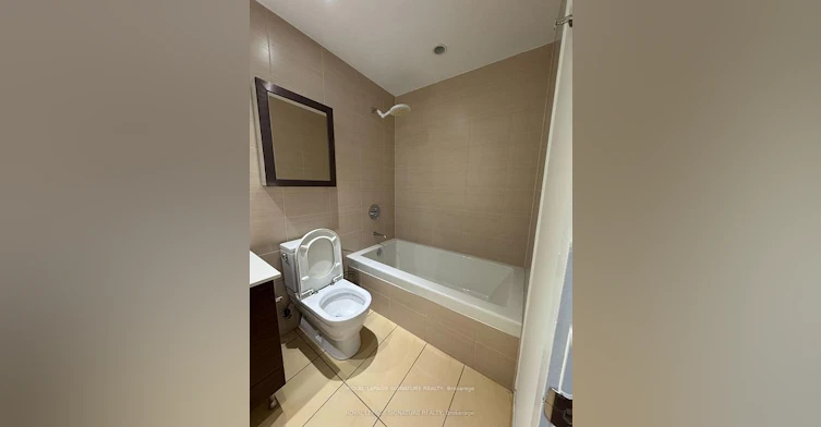 914-1 Market Street, Toronto, ON, M5E 0A2 - 29