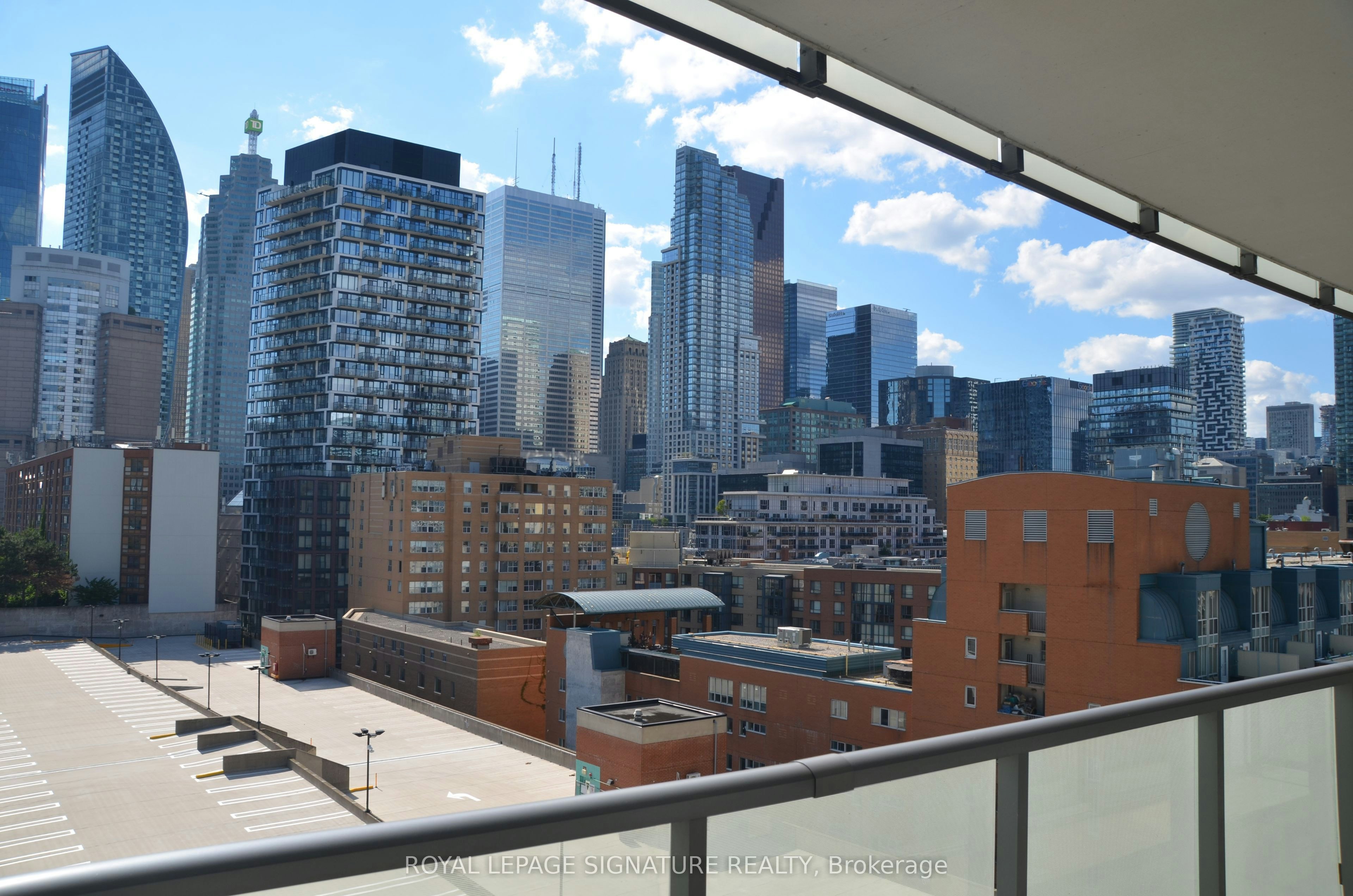 914-1 Market Street, Toronto, ON, M5E 0A2 - 12