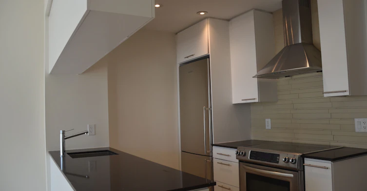 914-1 Market Street, Toronto, ON, M5E 0A2 - 19