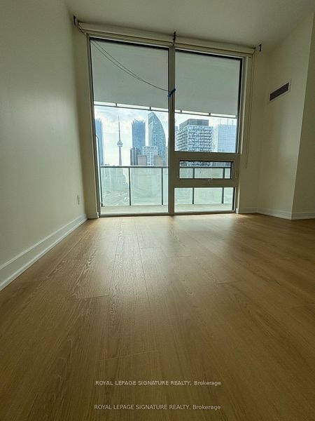 914-1 Market Street, Toronto, ON, M5E 0A2 - 26