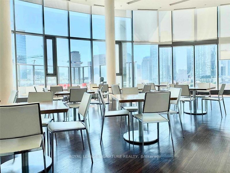 914-1 Market Street, Toronto, ON, M5E 0A2 - 6
