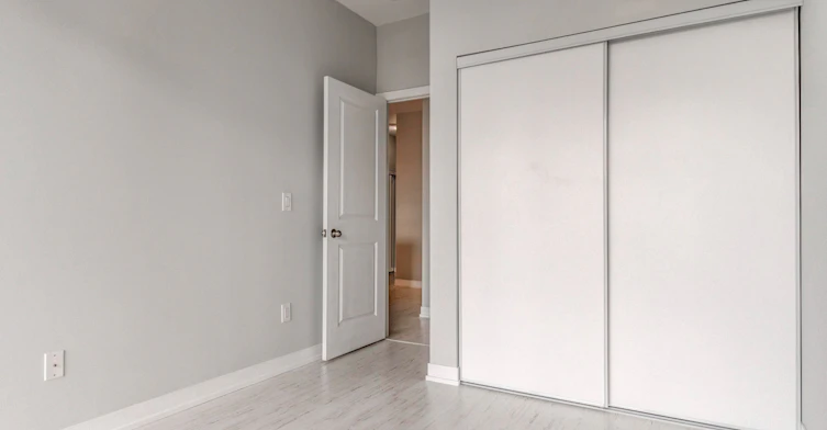 501-105 George Street, Toronto, ON, M5A 2N4 - 9
