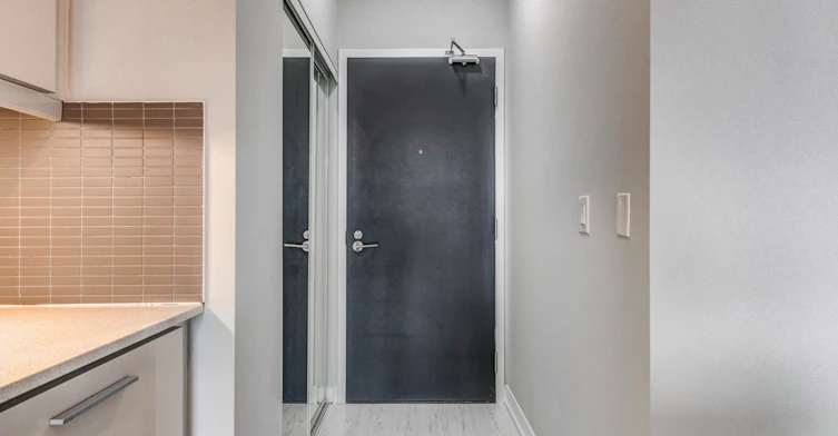 501-105 George Street, Toronto, ON, M5A 2N4 - 4