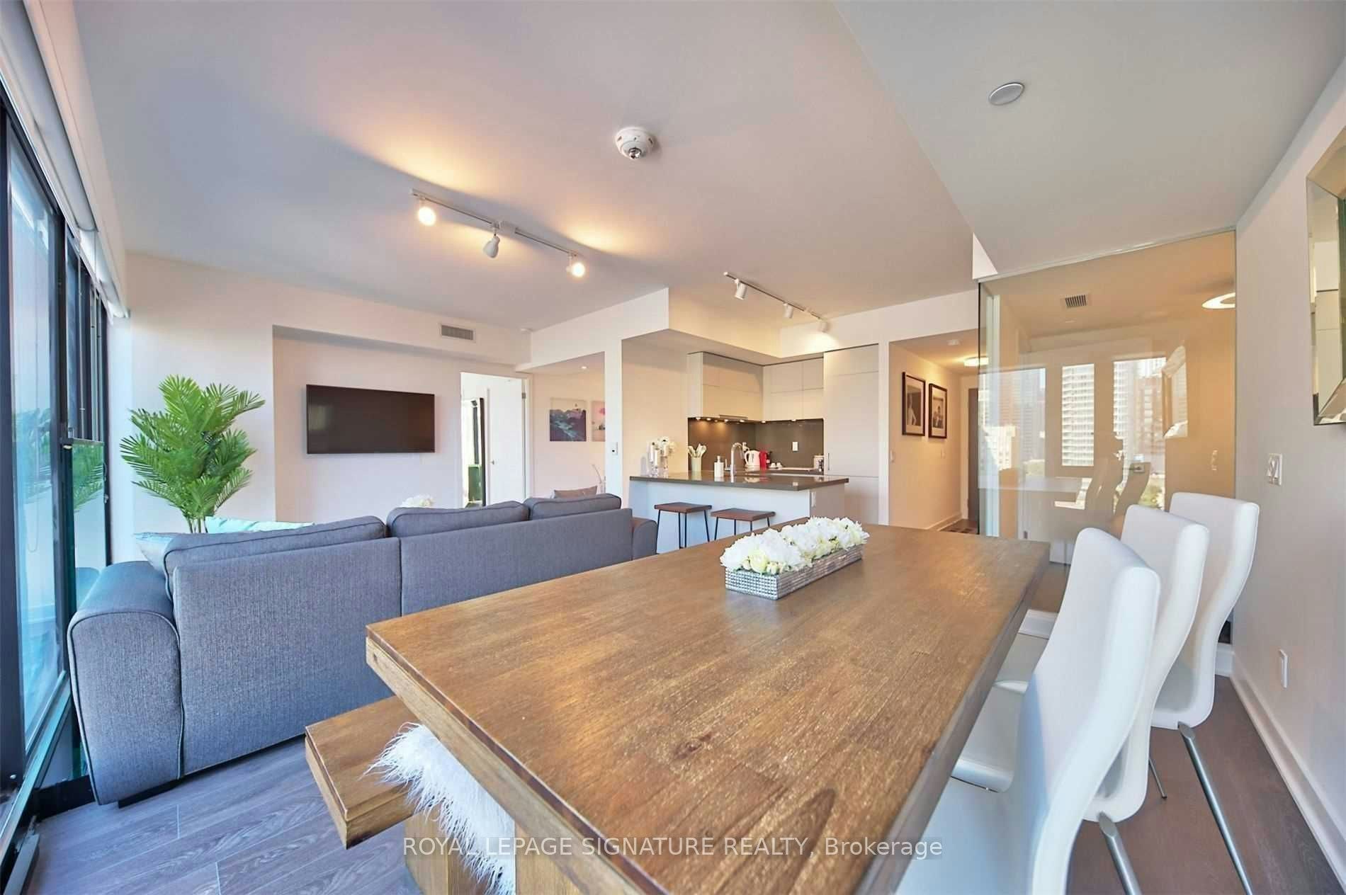 1004-188 Cumberland Street, Toronto, ON, M5R 0B6 - 5