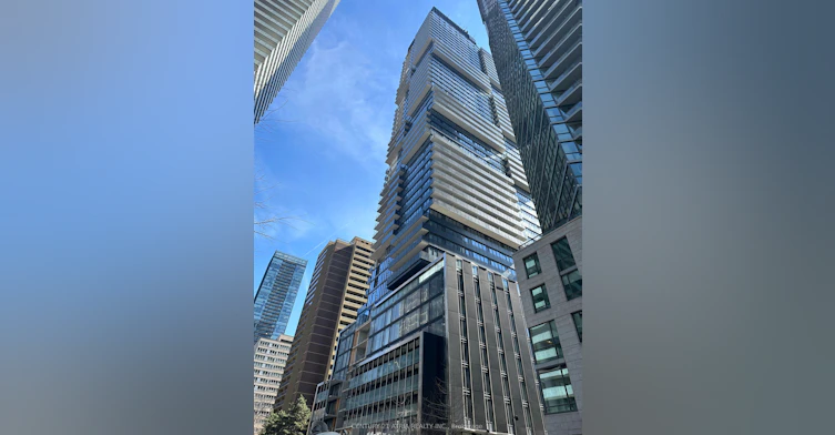 3010-55 Charles Street E, Toronto, ON, M4Y 0J1 - 3