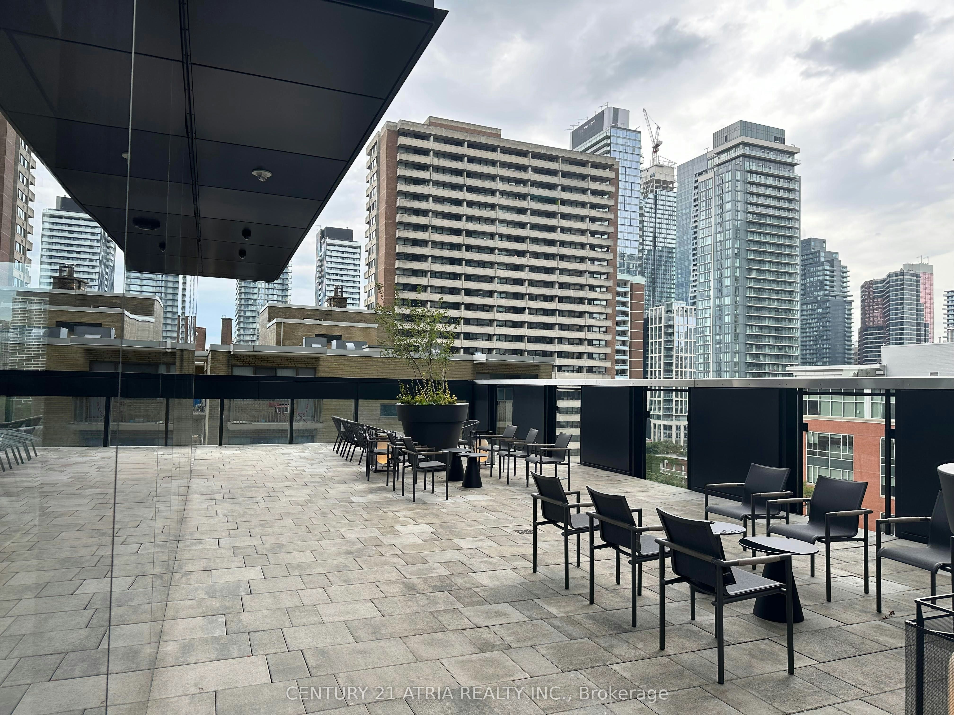 3010-55 Charles Street E, Toronto, ON, M4Y 0J1 - 25