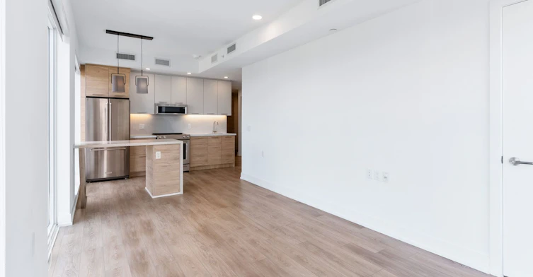 3410-200 Redpath Avenue, Toronto, ON, M4P 0E6 - 2