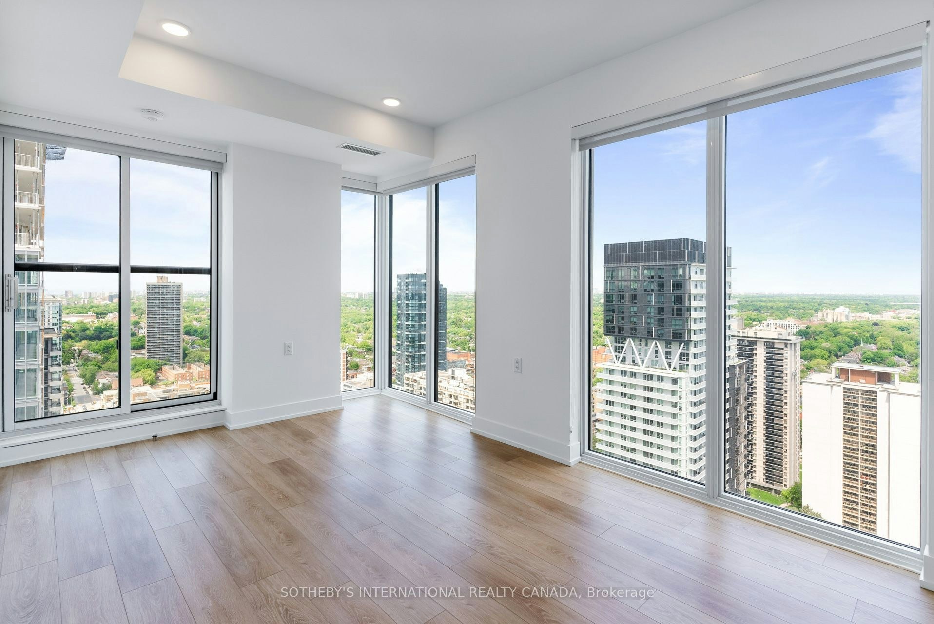 3410-200 Redpath Avenue, Toronto, ON, M4P 0E6 - 3