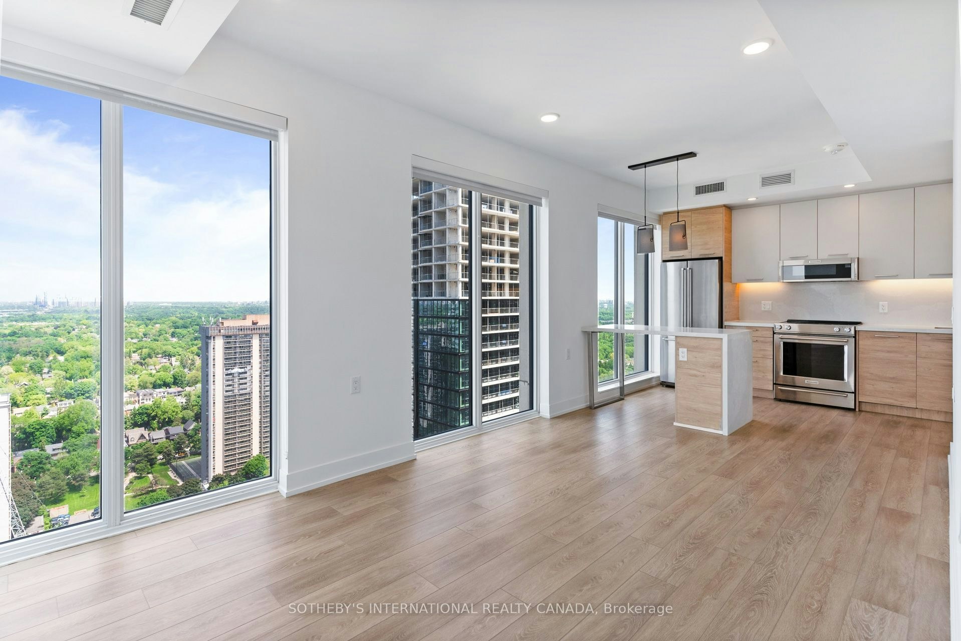 3410-200 Redpath Avenue, Toronto, ON, M4P 0E6 - 4