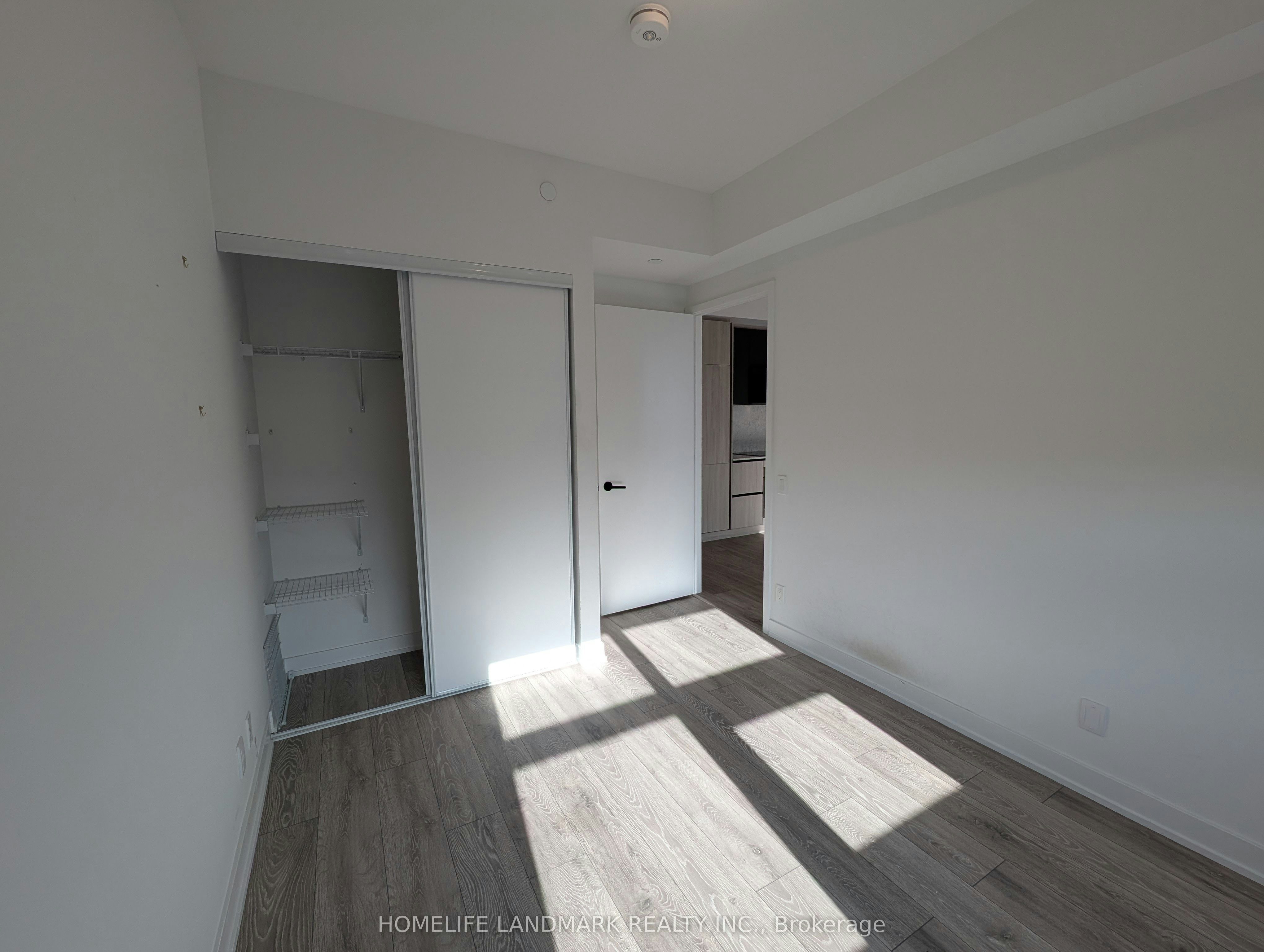 1318-108 Peter Street, Toronto, ON, M5V 0W2 - 6