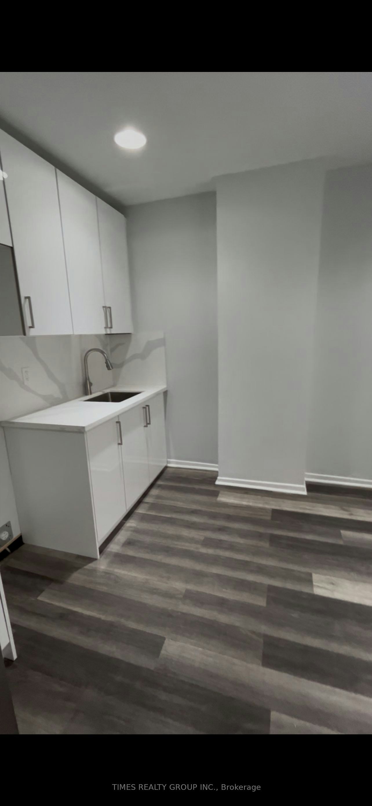2-600 Church Street, Toronto, ON, M4Y 2E7 - 8