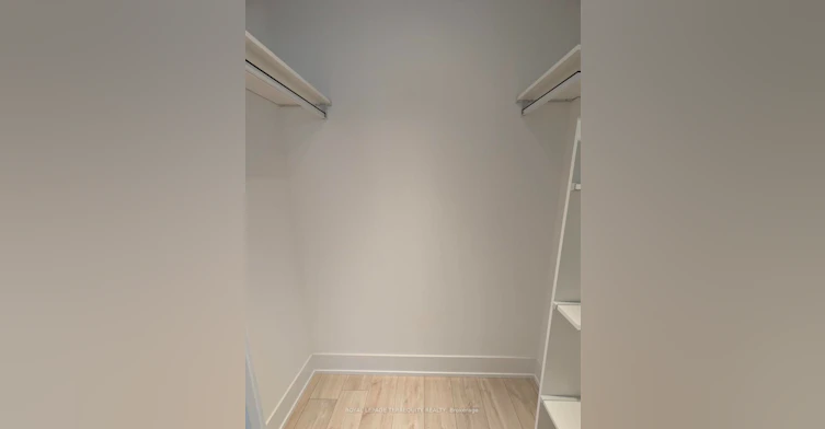 1106-10 Inn ON The Park Drive, Toronto, ON, M3C 0P9 - 21