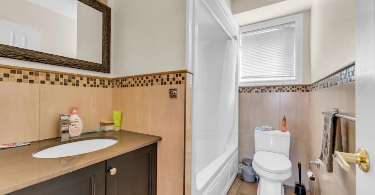 MAIN-314 Atlas Avenue, Toronto, ON, M6C 3P9 - 11