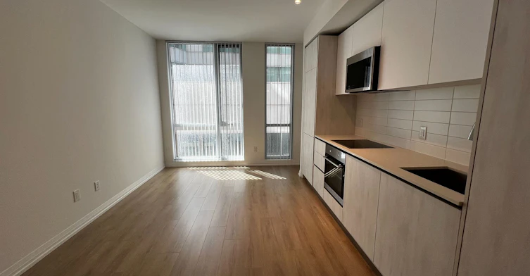 1210-8 Widmer Street, Toronto, ON, M5V 0W6 - 9
