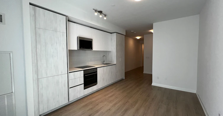 1210-8 Widmer Street, Toronto, ON, M5V 0W6 - 8