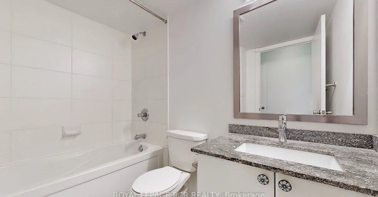 904-33 Bay Street, Toronto, ON, M5J 2Z3 - 7