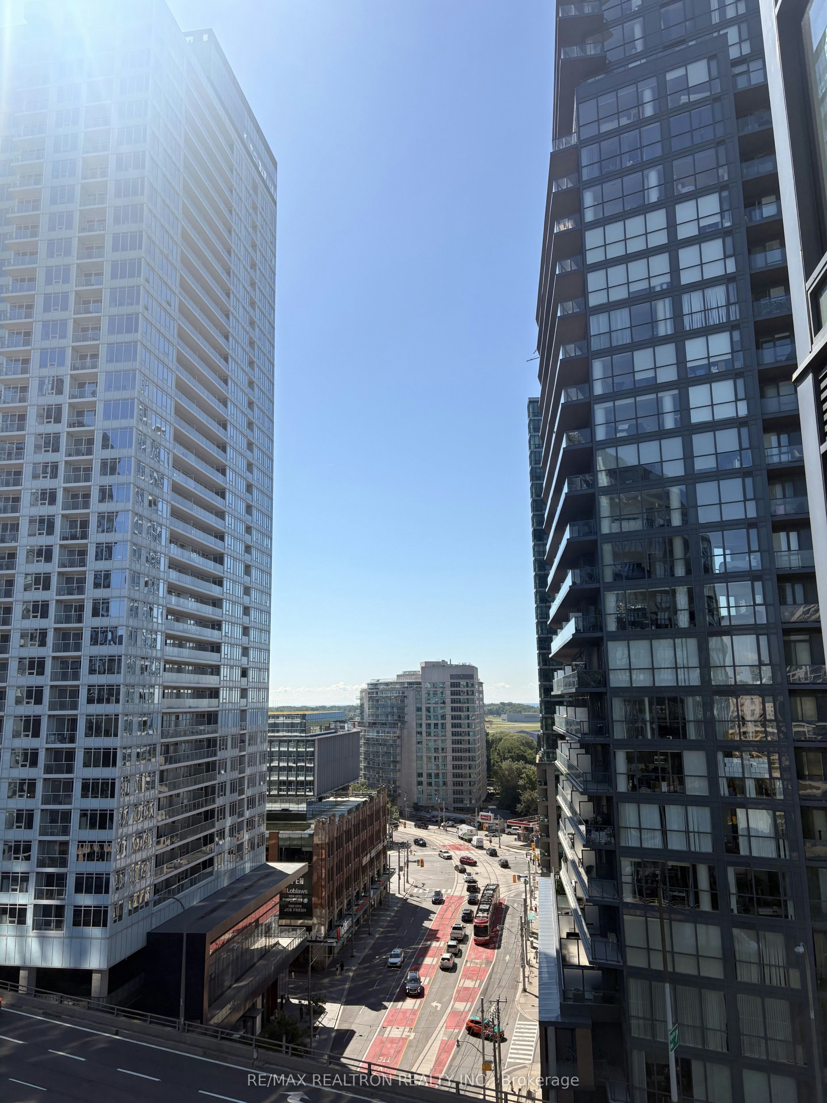 1109-169 Fort York Boulevard, Toronto, ON, M5V 0C9 - 12